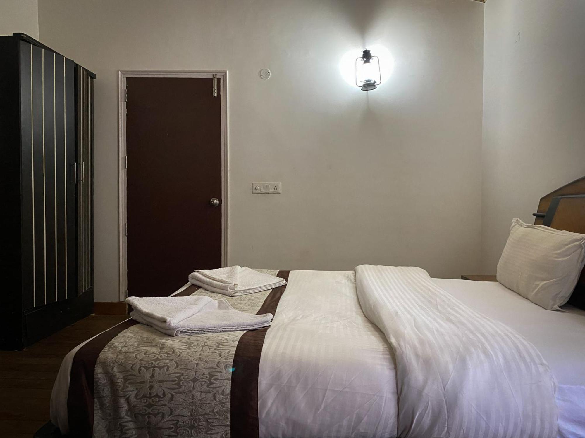 The Canadian Woods Resort Nainital Bilik gambar